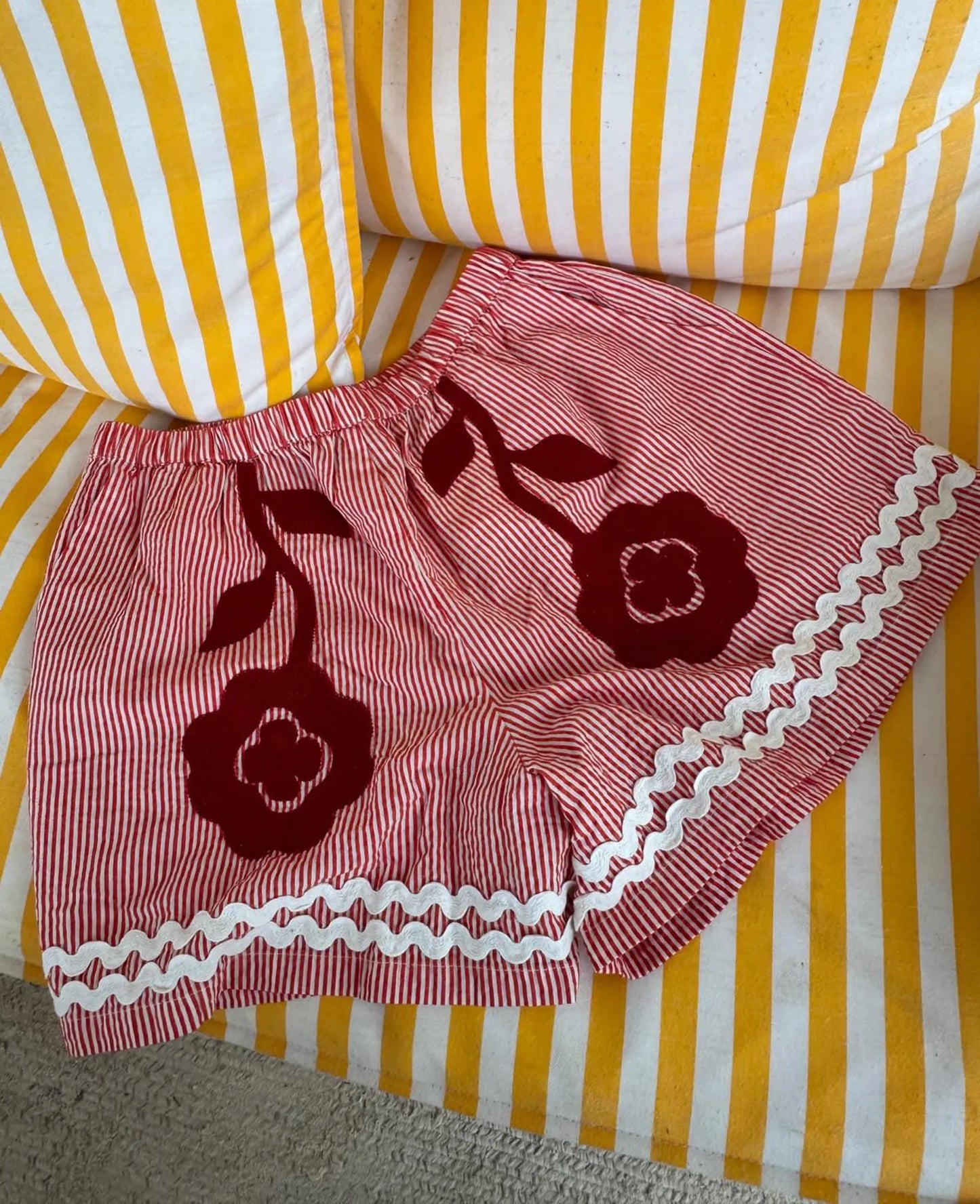 Abelone Shorts