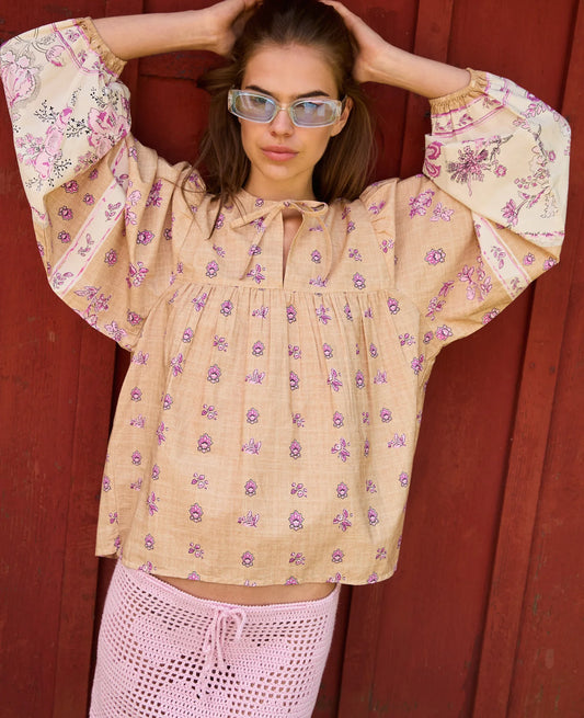 Coral Top