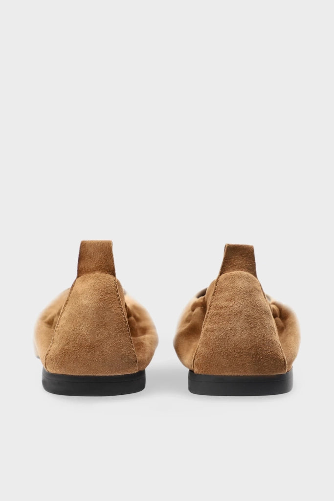Ballerina Suede